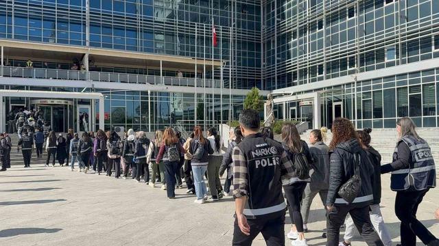 Narkotik polisinden ’Cono’lara operasyon: 55 gözaltı