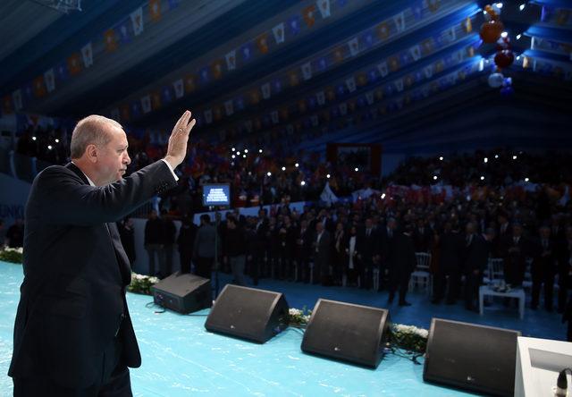 Erdoğan: Onunla beraber gitmek isteyenler buyursun gitsin