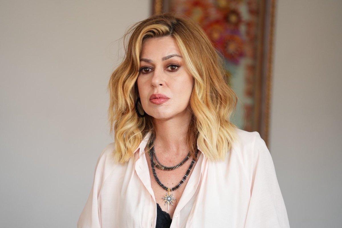 Kıskanmak dizisinde &uuml;zen ayrılık: İpek Tuzcuoğlu veda ediyor 1