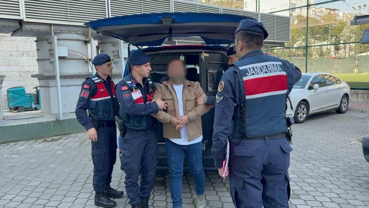 G&uuml;r&uuml;lt&uuml; kavgasında karı-kocaya kurşun yağdırdı! "Her k&uuml;fr&uuml;n bedeli olacak" 1