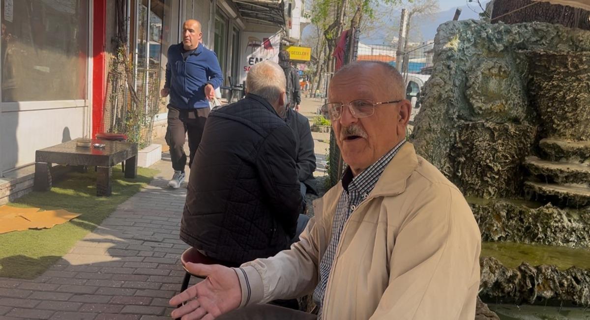 T&uuml;m mahalle şokta: Diş&ccedil;ileri sahte &ccedil;ıktı! "Memnunduk ama doktor değilmiş" 2