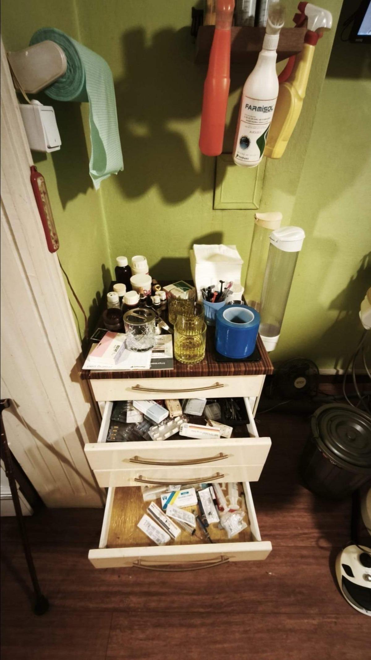 T&uuml;m mahalle şokta: Diş&ccedil;ileri sahte &ccedil;ıktı! "Memnunduk ama doktor değilmiş" 6