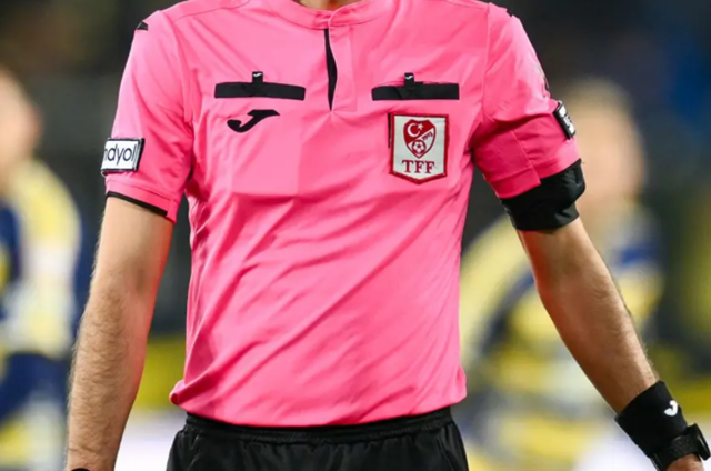 Süper Lig'de 27'nci hafta erteleme maçlarının hakemleri açıklandı