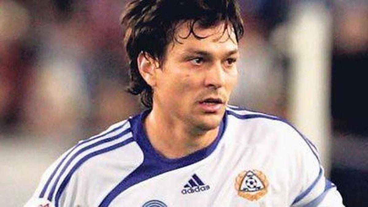 Liverpool ve Barcelona da da forma giymişti! B&ouml;ylesi g&ouml;r&uuml;lmedi: 55 yaşında futbola geri d&ouml;nd&uuml; 1