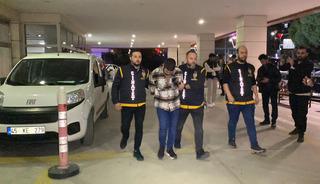 5 yarım altın i&ccedil;in yaşlı kadını boğarak &ouml;ld&uuml;rd&uuml;! 1200 saatlik g&ouml;r&uuml;nt&uuml; izlenerek yakalandı