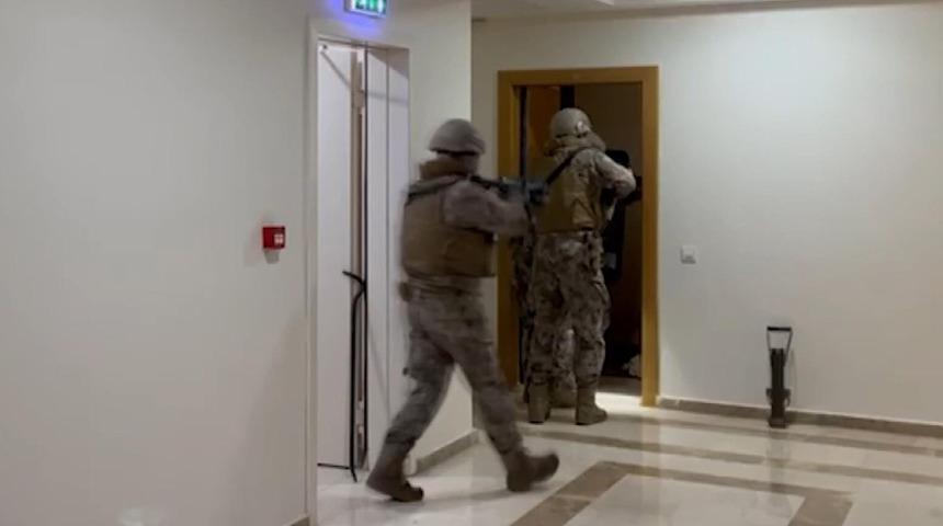 İstanbul'da DEAŞ operasyonu: 17 ş&uuml;pheli g&ouml;zaltında