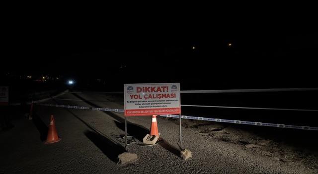 Y&uuml;ksekova&rsquo;da heyelan: Pizok yolu trafiğe kapatıldı 7