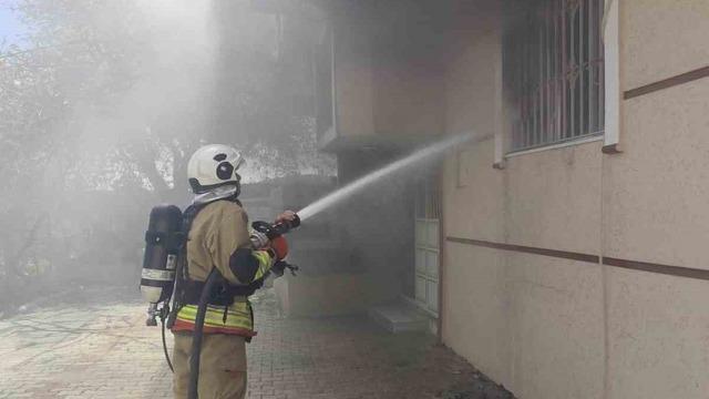 Antakya’da ev yangını