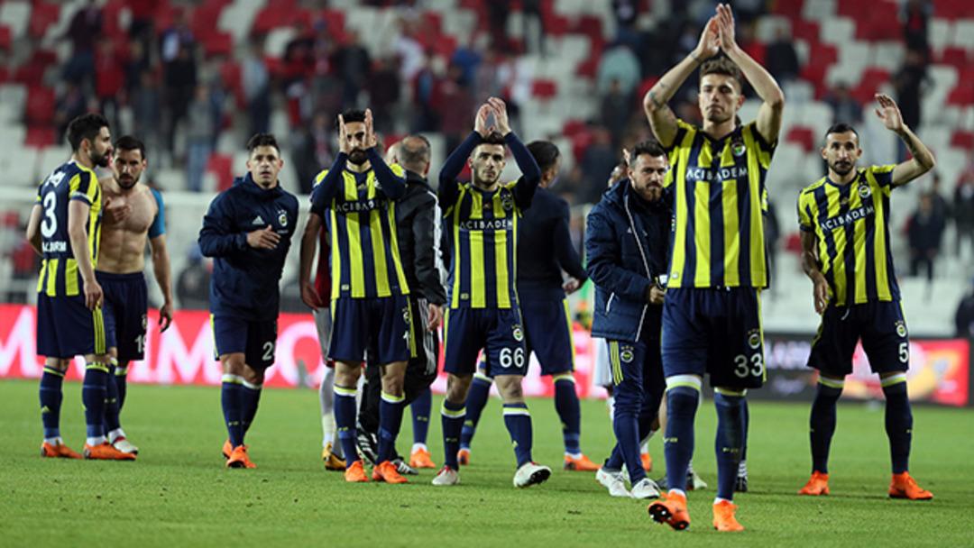 Spor yazarlarından Sivasspor-Fenerbah&ccedil;e ma&ccedil;ı değerlendirmesi!