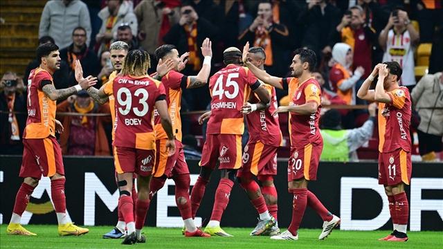 Galatasaray'da beklenmedik ayrılık! Devre arasında gelmişti, sezon sonu gönderiliyor