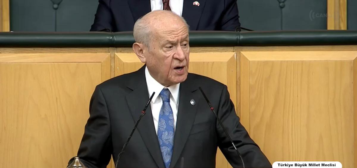 Bah&ccedil;eli den "Oyalanmaya gerek yok" mesajı: "Milletimizi &ccedil;ok yoran bu sorundan kurtulacağımızın g&ouml;stergesidir" 2