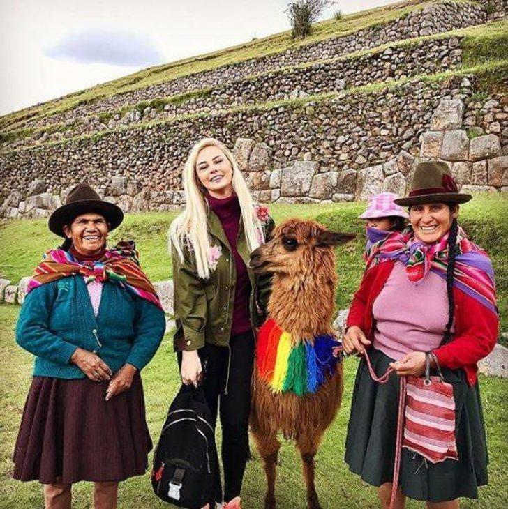 Tuvana Türkay'ın kız kardeşi Katre Türkay dünyayı geziyor G5