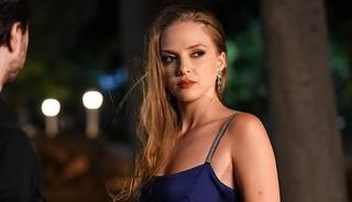 Yeni aşk iddiası g&uuml;ndemde! A&ccedil;ıklama gecikmedi  