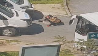 İsrail konsolosluğu &ouml;n&uuml;ndeki &ccedil;atışmada dikkat &ccedil;eken an! Kahraman polisimiz b&ouml;yle avladı