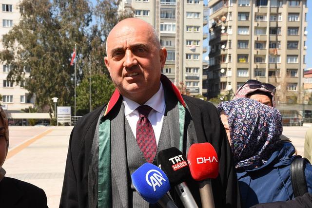 Akaryakıt istasyonunda 3 kişinin &ouml;ld&uuml;ğ&uuml; heyelanla ilgili davaya devam edildi 2