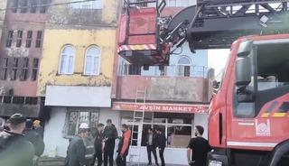 Mardin&rsquo;de m&uuml;stakil evde &ccedil;ıkan yangında 4 kişi dumandan etkilendi