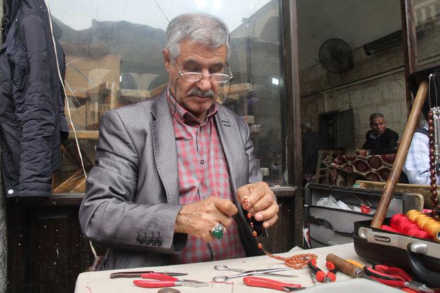 Tespih fiyatları altınla yarışıyor 2