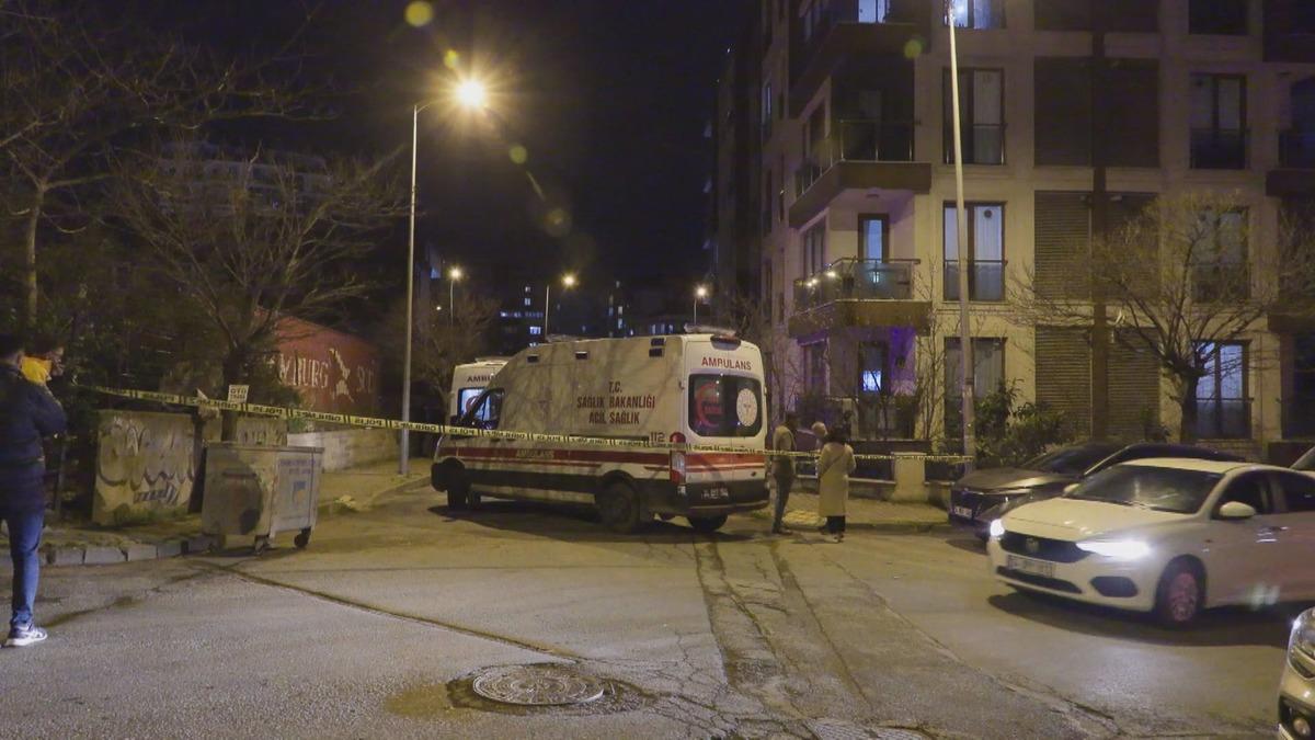 &Ccedil;ekmek&ouml;y de aile katliamı! Annesini ve ağabeyini silahla vurarak &ouml;ld&uuml;rd&uuml; 2