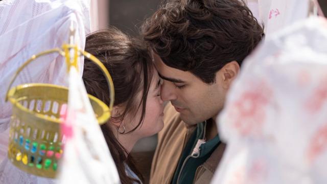 Uzak Şehir'e rakip oldu! Delikanlı ilk bölüm reyting sonuçları