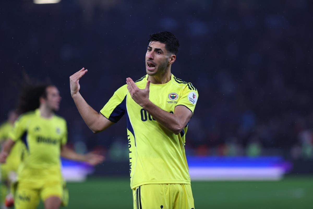 Fenerbahçe de derbi galibiyetine sakatlık gölgesi! Marco Asensio sahalardan ne kadar uzak kalacak? 4