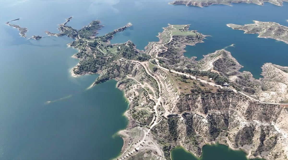 T&uuml;rkiye&rsquo;yi besleyen baraj doldu! Atat&uuml;rk Barajı son 30 yılın zirvesinde 1