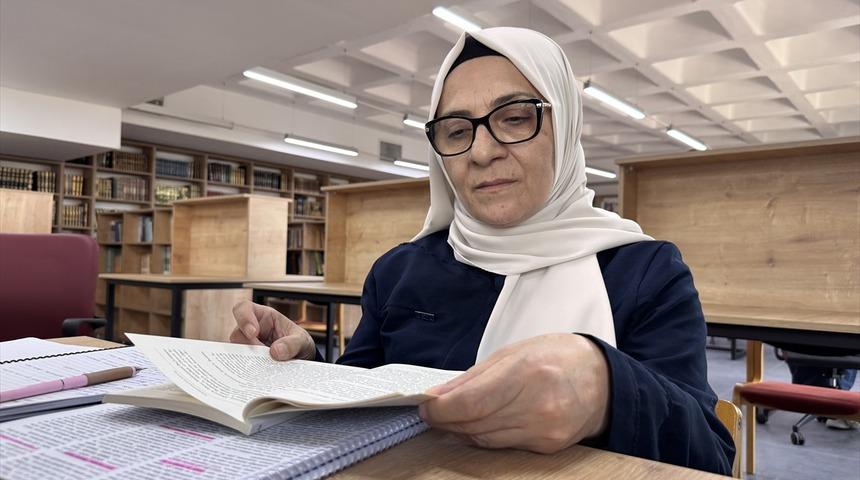 58 yaşındaki kadının hayali 39 yıl sonra ger&ccedil;ek oldu: Artık kimseye sormayacağım