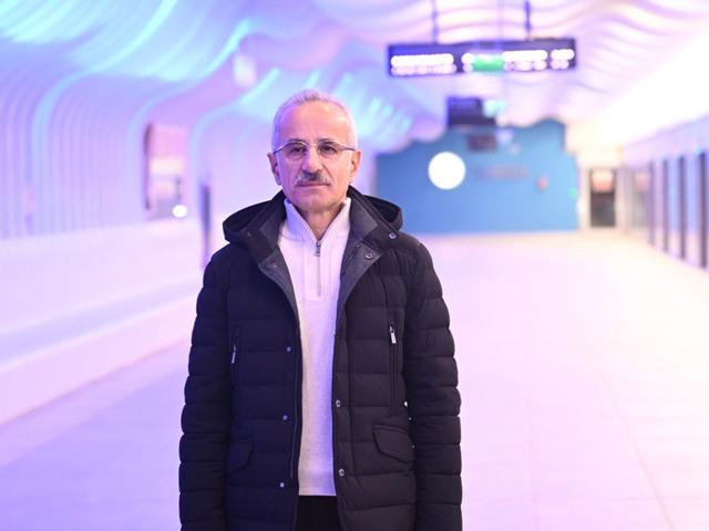 'İstanbul trafiğine nefes aldırıyor' Bakan Uraloğlu duyurdu: İstanbul Havalimanı metrosunda yeni rekor
