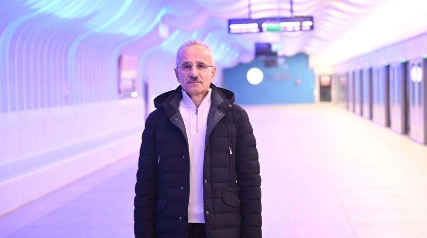 'İstanbul trafiğine nefes aldırıyor' Bakan Uraloğlu duyurdu: İstanbul Havalimanı metrosunda yeni rekor