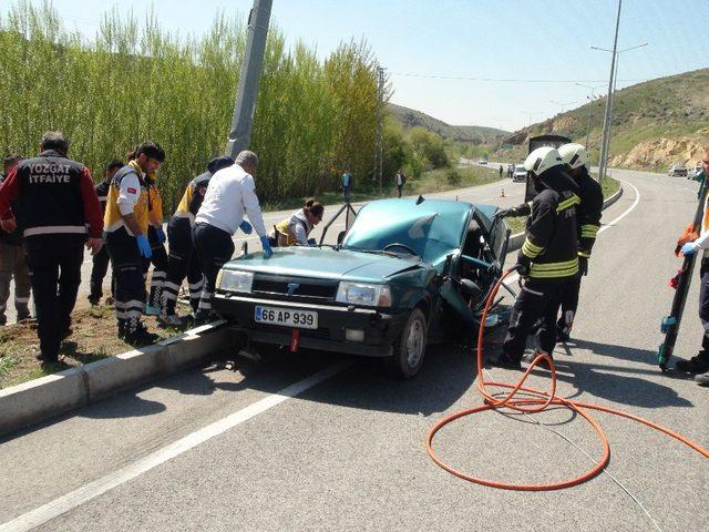 Yozgat’ta trafik kazası 2 ölü 1 yaralı