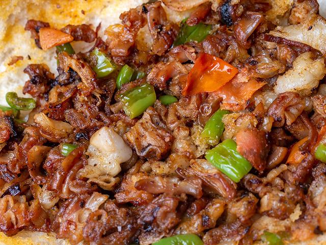 D&uuml;nyanın konuştuğu T&uuml;rk lezzeti! Turistler yemek i&ccedil;in sıraya giriyor