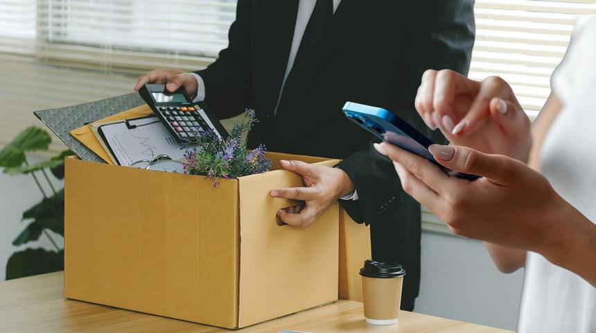 WhatsApp gerek&ccedil;e g&ouml;sterildi, Yargıtay işten &ccedil;ıkarma i&ccedil;in kararını verdi