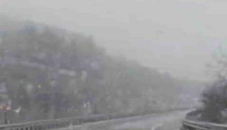 Karab&uuml;k-&Ccedil;erkeş kara yolunda kar yağışı başladı