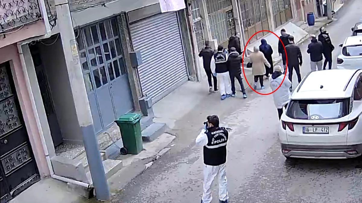 Eşini neden 15 par&ccedil;aya ayırdığını b&ouml;yle anlattı! Cesedi attığı &ccedil;&ouml;p kutularını g&ouml;sterdi 3