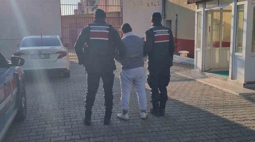 Uyuşturucu su&ccedil;undan aranan şahıs Germencik&rsquo;te yakalandı