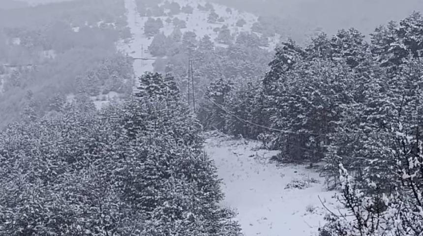 &Ccedil;ankırı&rsquo;da kar yağışı etkili oldu