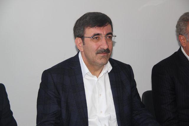 AK Parti'li Yılmaz: Milli gelirimiz 3,1 trilyon lirayı buldu