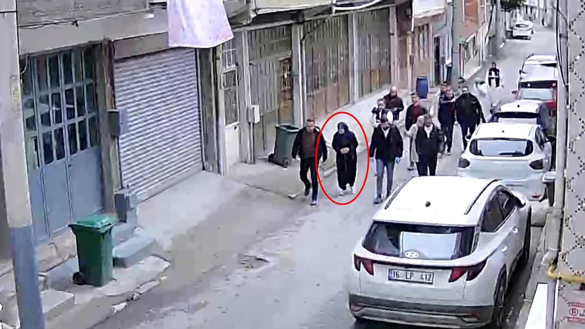 Eşini neden 15 parçaya ayırdığını böyle anlattı! Cesedi attığı çöp kutularını gösterdi - Mynet Yaşam