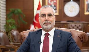 &Ccedil;alışma ve Sosyal G&uuml;venlik Bakanı Vedat Işıkhan: 'T&uuml;rkiye, istihdamını b&uuml;y&uuml;tme rotasında ilerliyor'