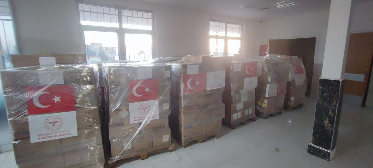 T&uuml;rkiye&rsquo;den İran&rsquo;a tıbbi yardım sevkiyatı! Bakanlık detayları paylaştı 2