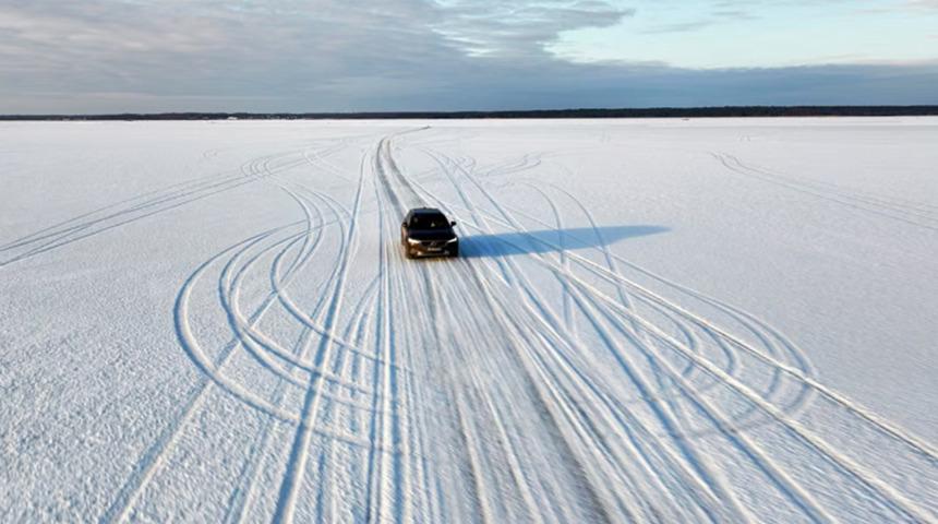 Bu yolda emniyet kemeri takmak yasak! Sebebi duyanları şaşırtıyor