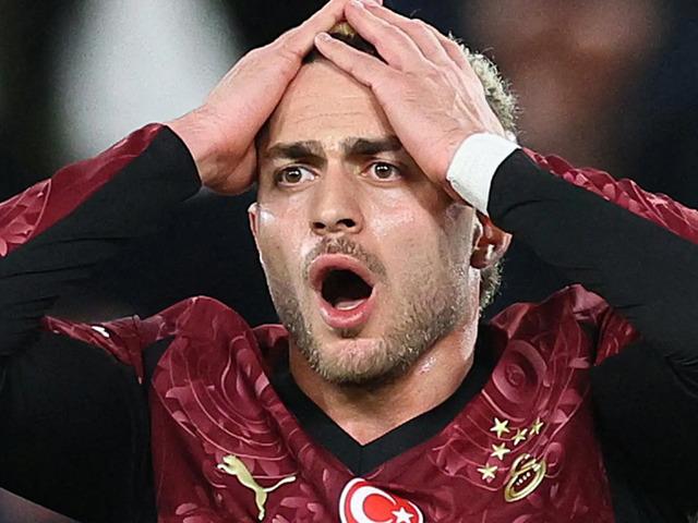 Galatasaray'da Barış Alper Yılmaz ger&ccedil;eği ortaya &ccedil;ıktı! Taraftarları duygulandıran olay