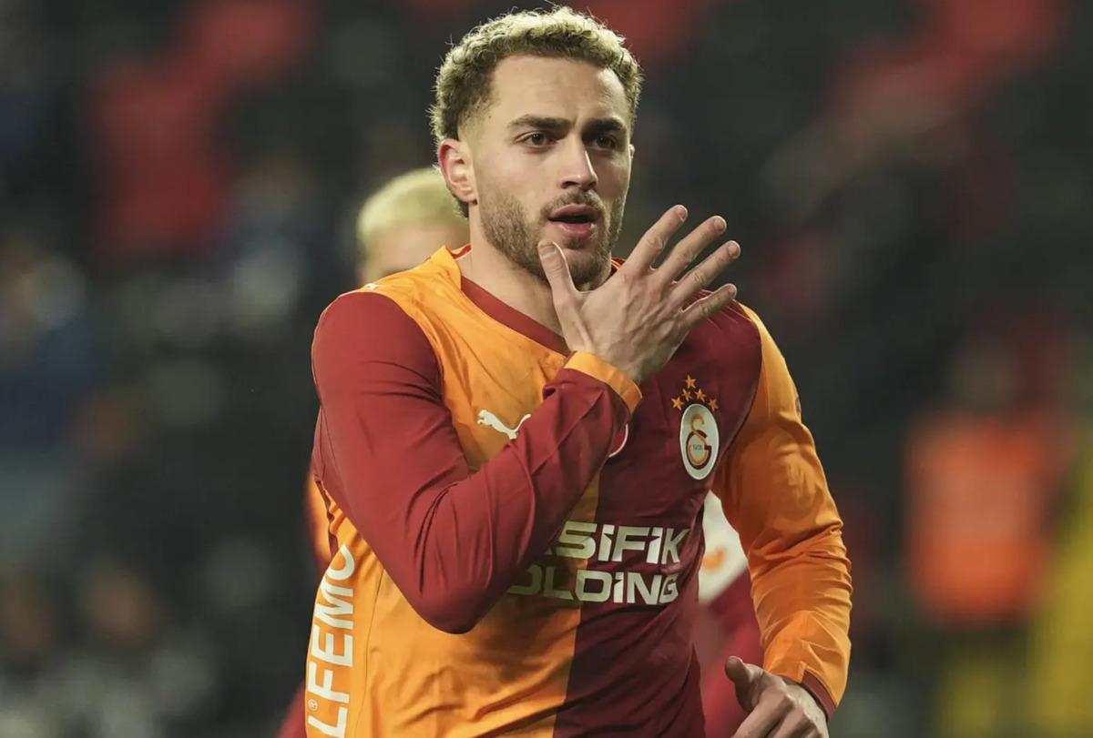 Galatasaray da Barış Alper Yılmaz ger&ccedil;eği ortaya &ccedil;ıktı! Taraftarları duygulandıran olay 2