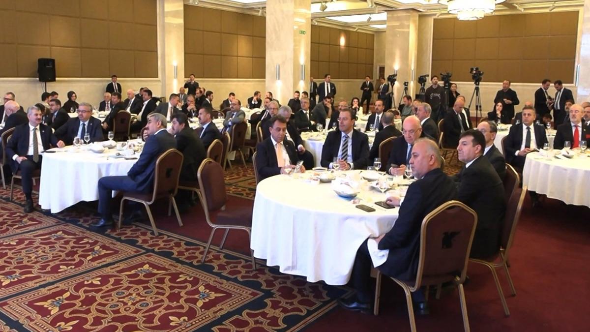 AK Parti li Zorlu: "Kırgız Cumhuriyeti nin BMGK adaylığını destekleyeceğiz" 1