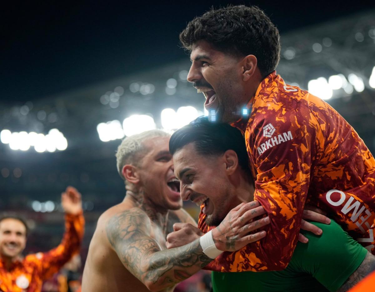 Nihat Kahveci, Galatasaray dan ayrılacak ilk ismi resmen duyurdu! 2