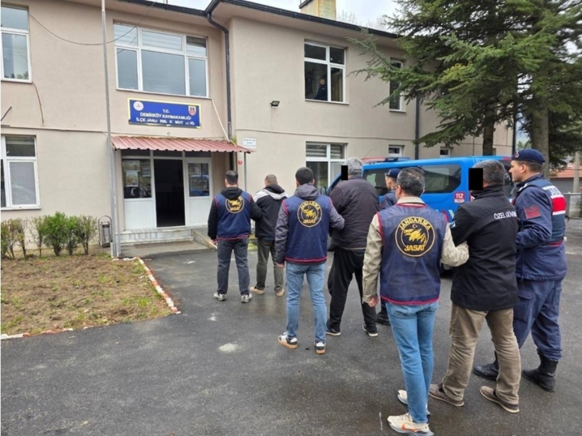 Kırklareli’nde 20 yıllık cinayet jandarma tarafından aydınlatıldı 1