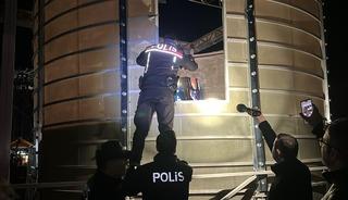 Lunaparkta acı olay! 'Sıfır yer &ccedil;ekimi' isimli oyun aletinden d&uuml;şerek hayatını kaybetti