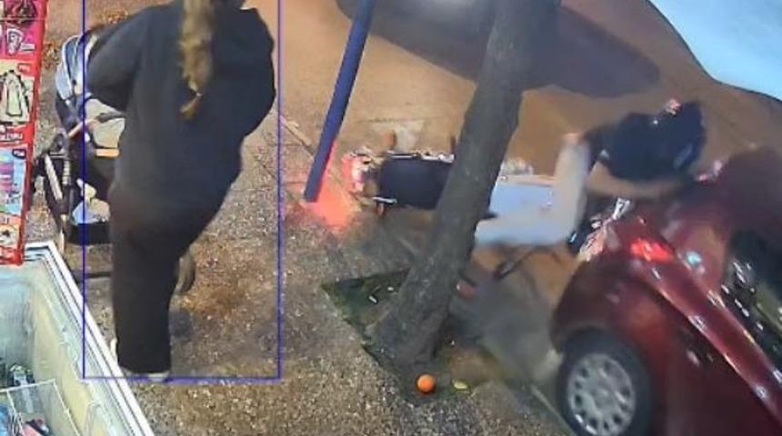 Motosiklet s&uuml;r&uuml;c&uuml;s&uuml;n&uuml;n &ouml;l&uuml;mden d&ouml;nd&uuml;ğ&uuml; kaza kamerada