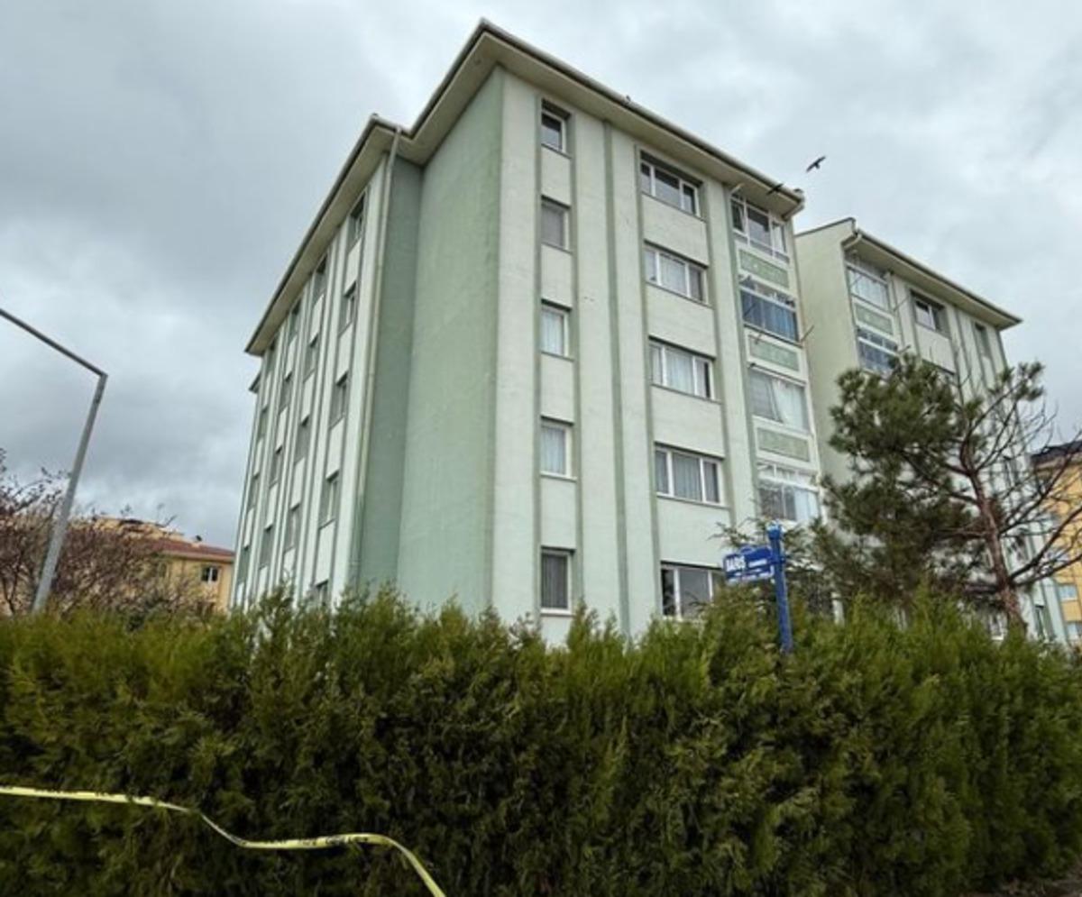 Çenesinden vuruldu, kaçıp eliyle işaret etti! Evdeki katliamı yazarak anlattı 4