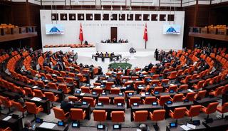 Teklifte ilk 6 madde kabul edildi (Gelir vergisi istisnası, doğum izni)