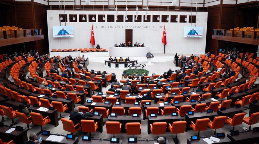 Teklifte ilk 6 madde kabul edildi (Gelir vergisi istisnası, doğum izni)